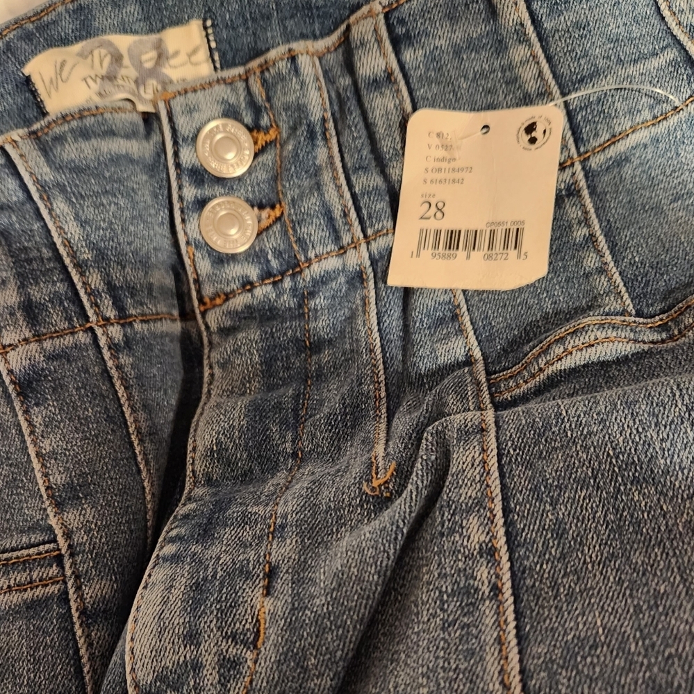 FREE PEOPLE- Free People Jayde Flare Jeans Sunburst Blue 28 33.5 - Picture 4 of 4